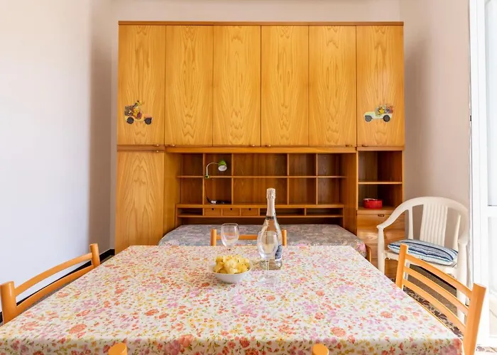 Διαμέρισμα Casa Nives - Imp169 By Interhome